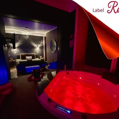 Suite Kassiopee, Romantisme, Balneo, Sauna 奎恩佩勒 外观 照片