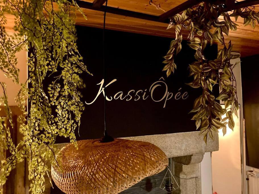 Suite Kassiopee, Romantisme, Balneo, Sauna 奎恩佩勒 外观 照片