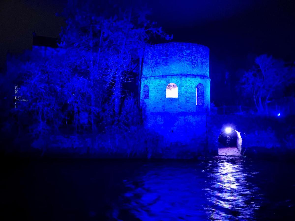 Suite Kassiopee, Romantisme, Balneo, Sauna 奎恩佩勒 外观 照片